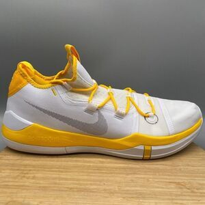 Nike Shoes Mens Sz 17 Yellow White Kobe Basketball Sneakers Lace Up AT3874-106